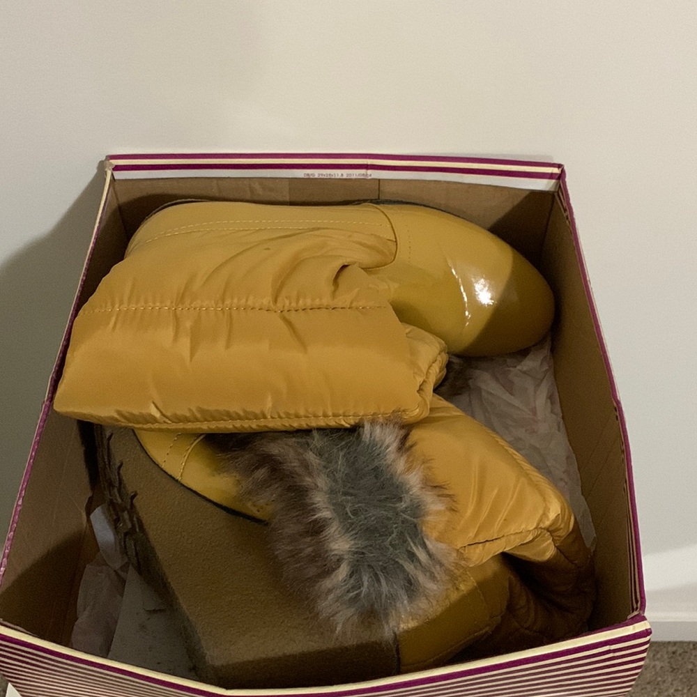 Stylish Mustard Yellow Bamboo boots